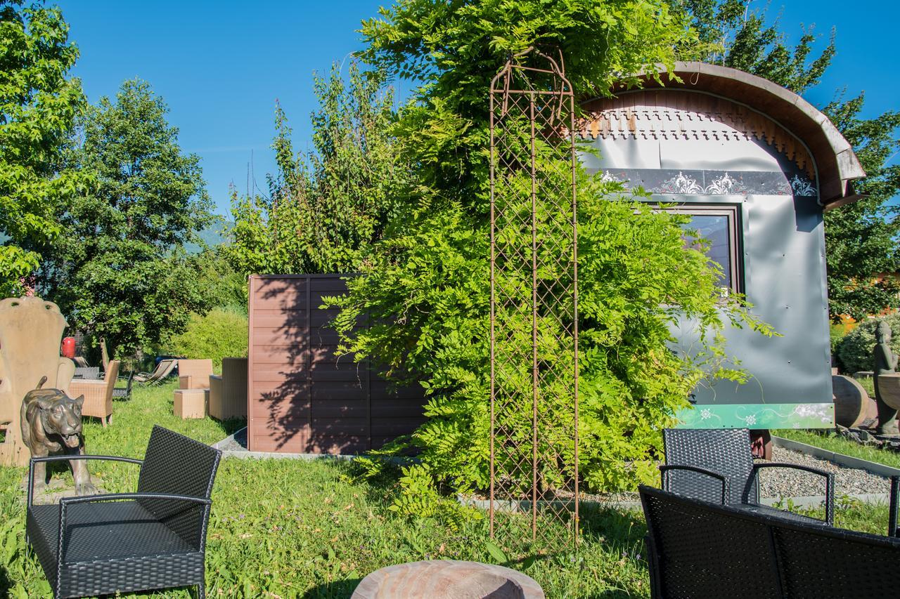 Crazy Lounge Bnb Aigle Dış mekan fotoğraf