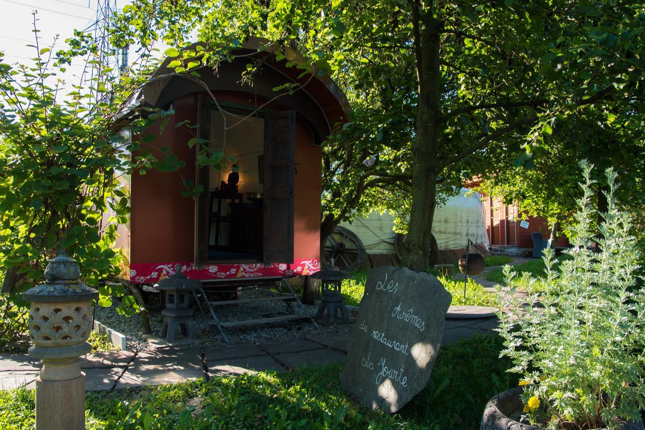 Crazy Lounge Bnb Aigle Dış mekan fotoğraf