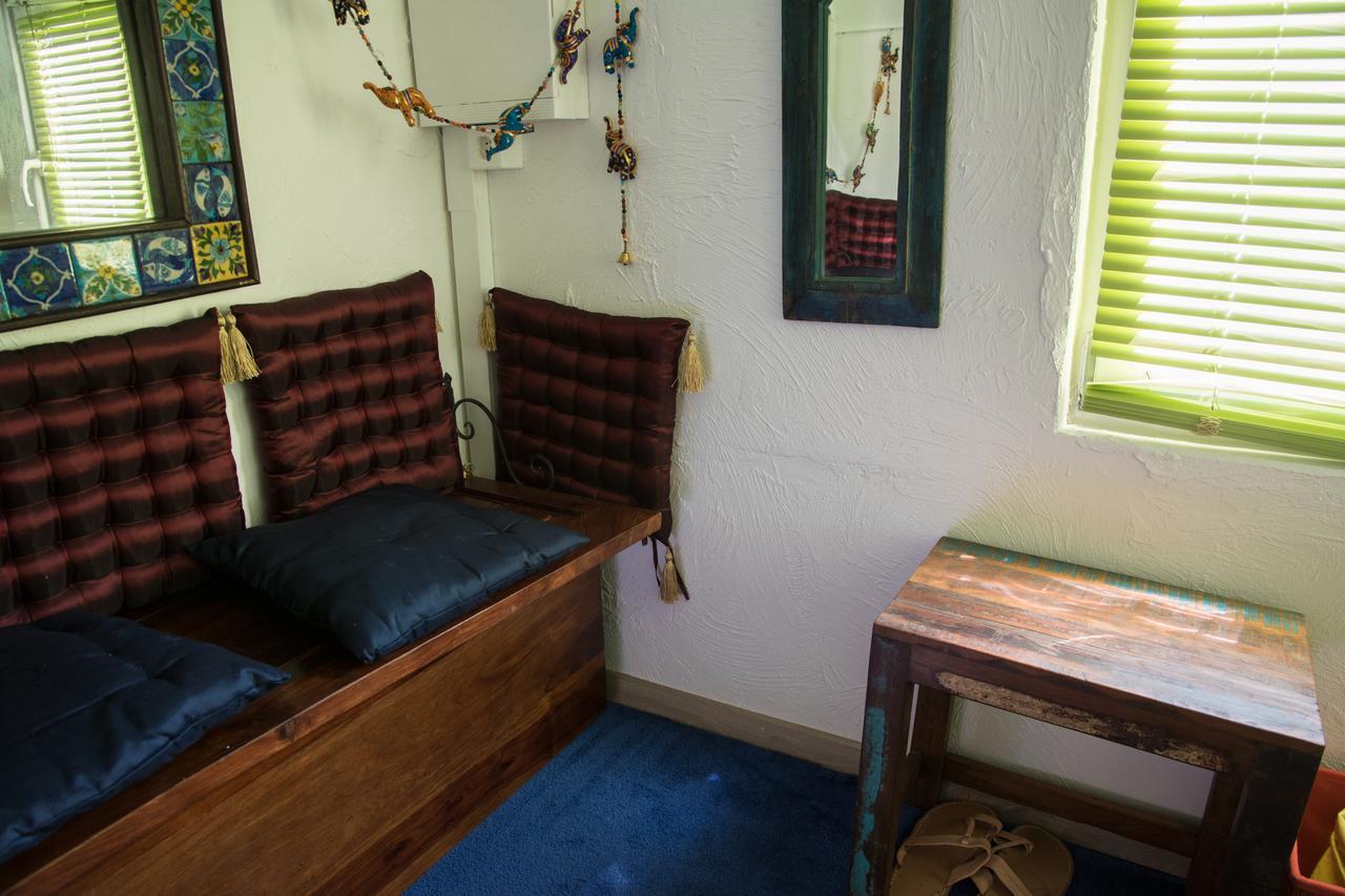 Crazy Lounge Bnb Aigle Dış mekan fotoğraf